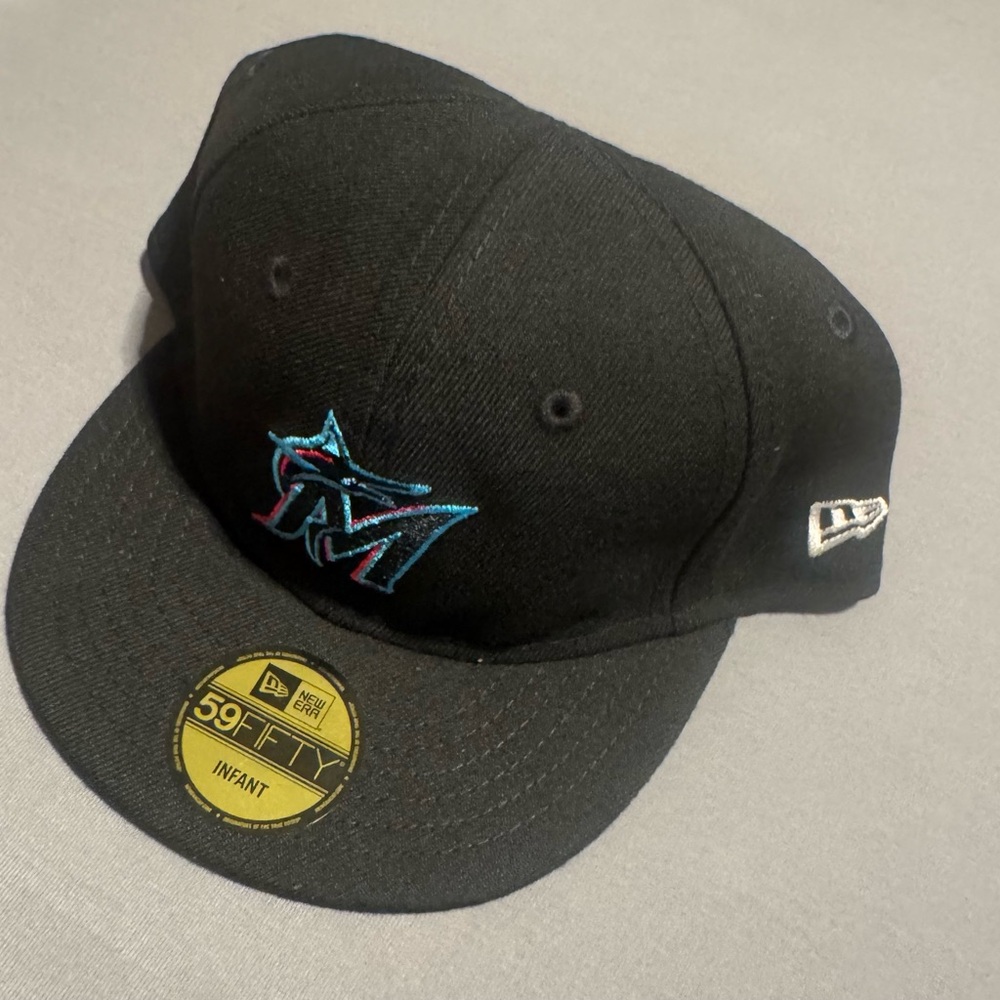 Fanatics Black Kids Hat with Blue and Pink Logo